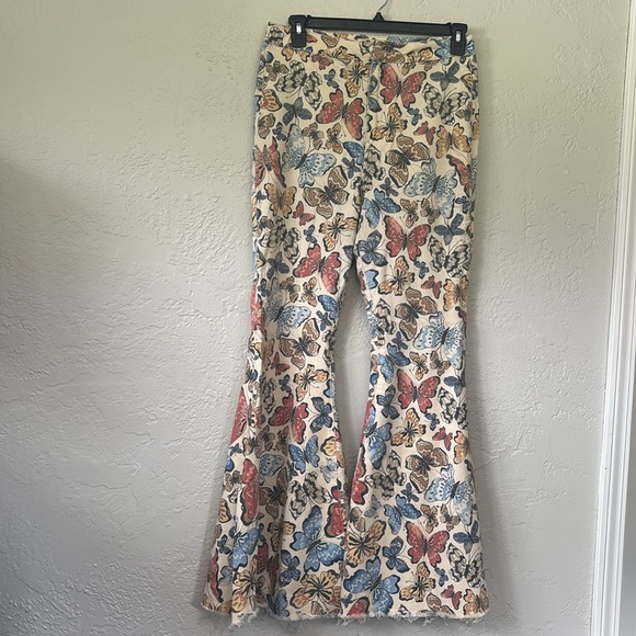 Free People Just Float On Butterfly Print flare leg raw hem denim Pants 32 - Picture 7 of 13